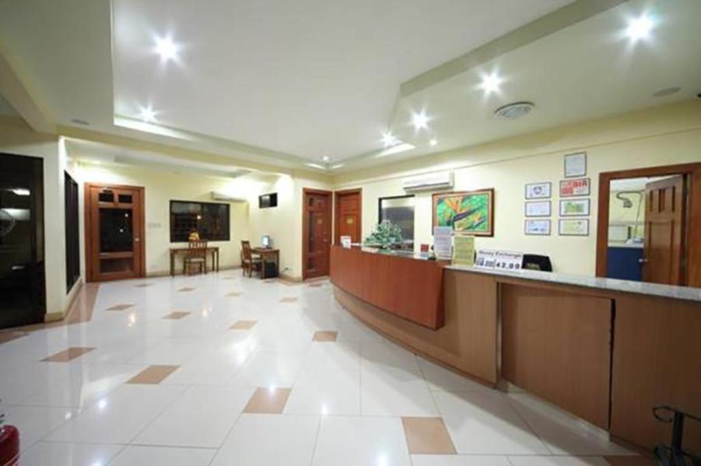 Woodland Hotel Анхелес Экстерьер фото